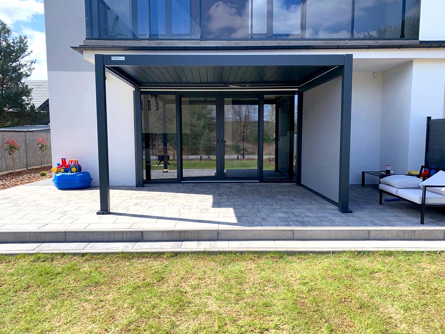 Taras przed montażem pergoli - Niwy koło        
  Bydgoszczy