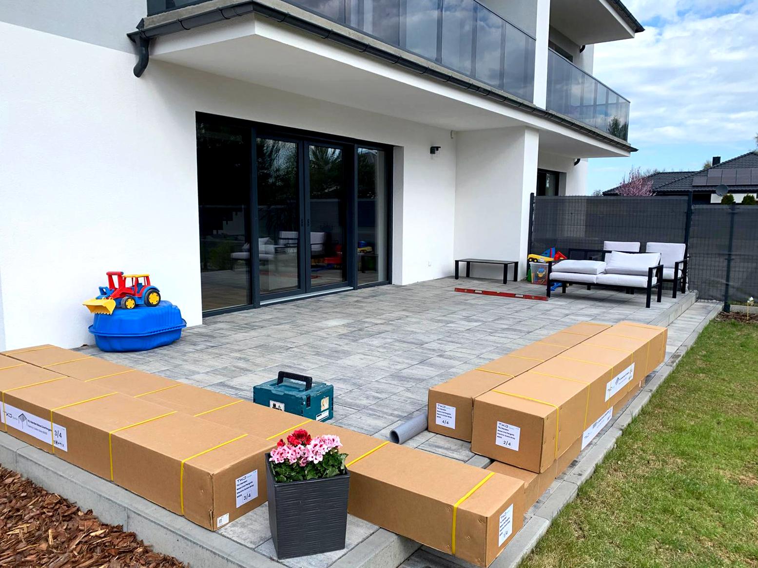 Taras przed montażem pergoli - Niwy koło        
  Bydgoszczy