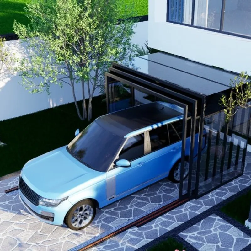 Rozsunięty carport przesuwny przy elewacji domu jednorodzinnego