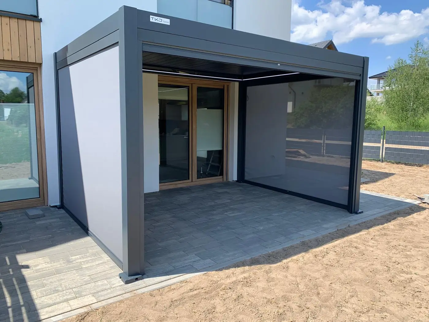 Pergola ogrodowa 4×3 w Świeciu widziana od strony ogrodu